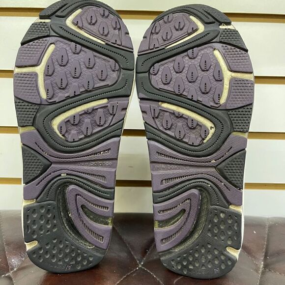 New Balance Women’s 1540 V2 Motion Control W1540WP1 Running Shoes Size 8 White - Picture 7 of 9